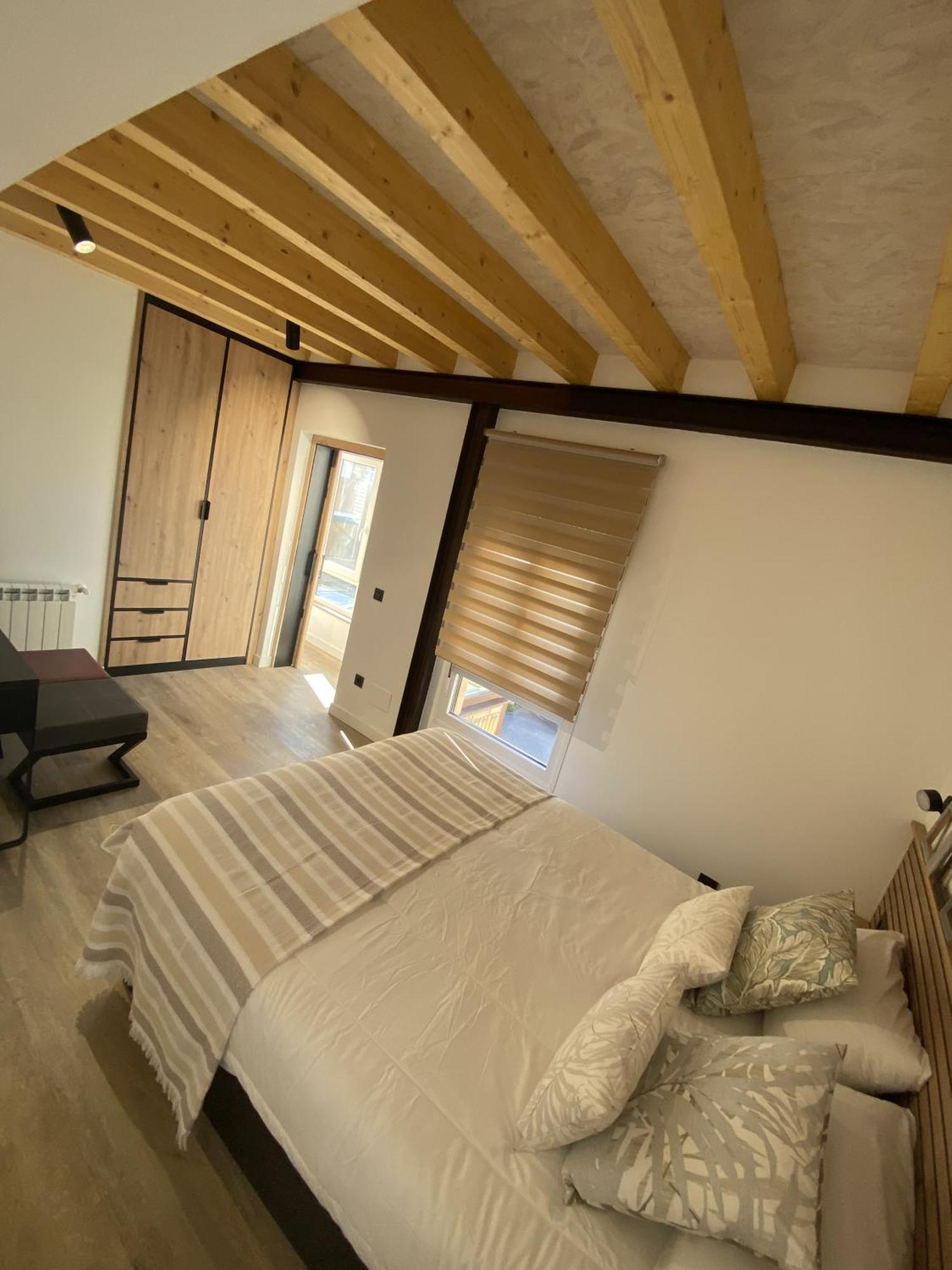 La Casa Del Barbero Villa Torrelavega Buitenkant foto